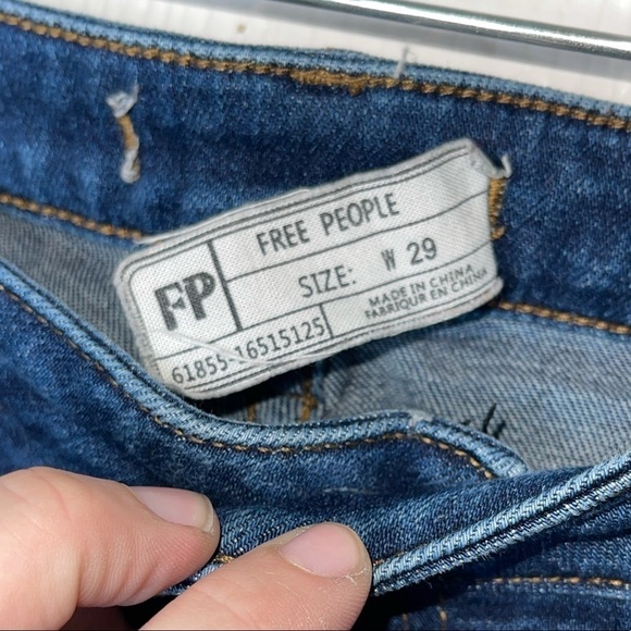 FREE PEOPLE x REVOLVE Payton High Rise Skinny Jean Medium Wash, Size 29 - Picture 4 of 8